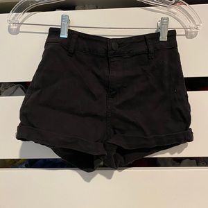 Bullhead black jean shorts